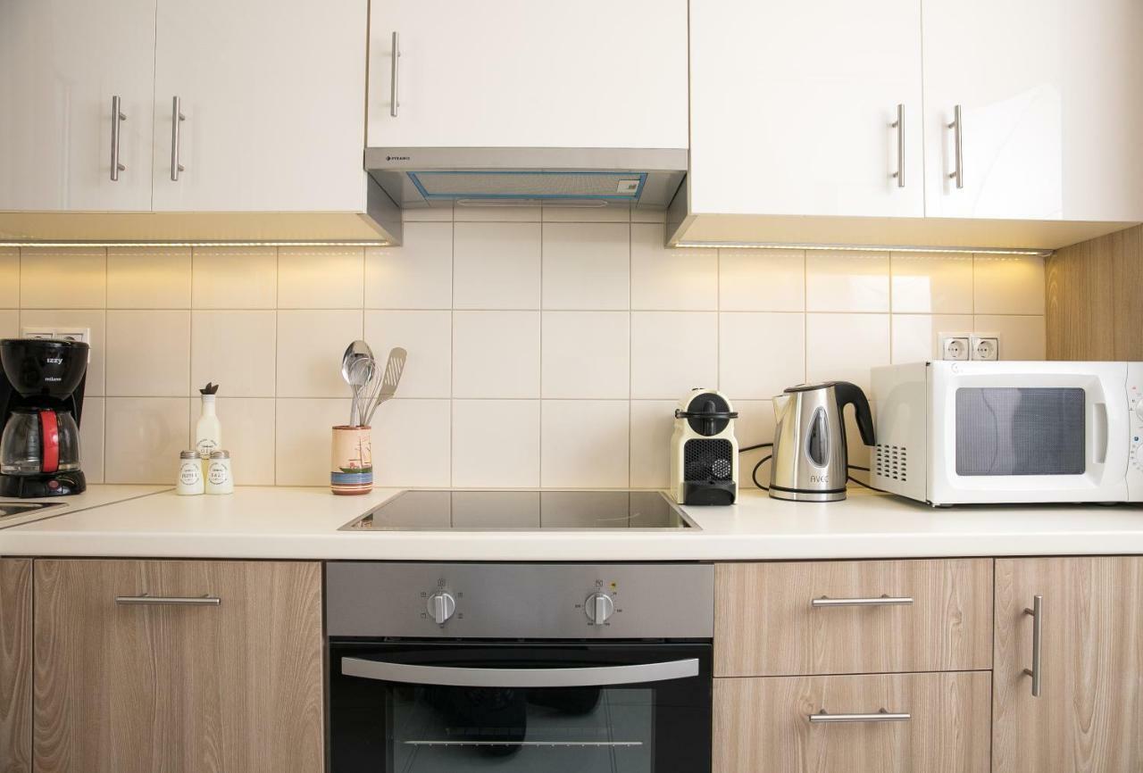 Metro Fix Cosy Apartment Atenas Exterior foto